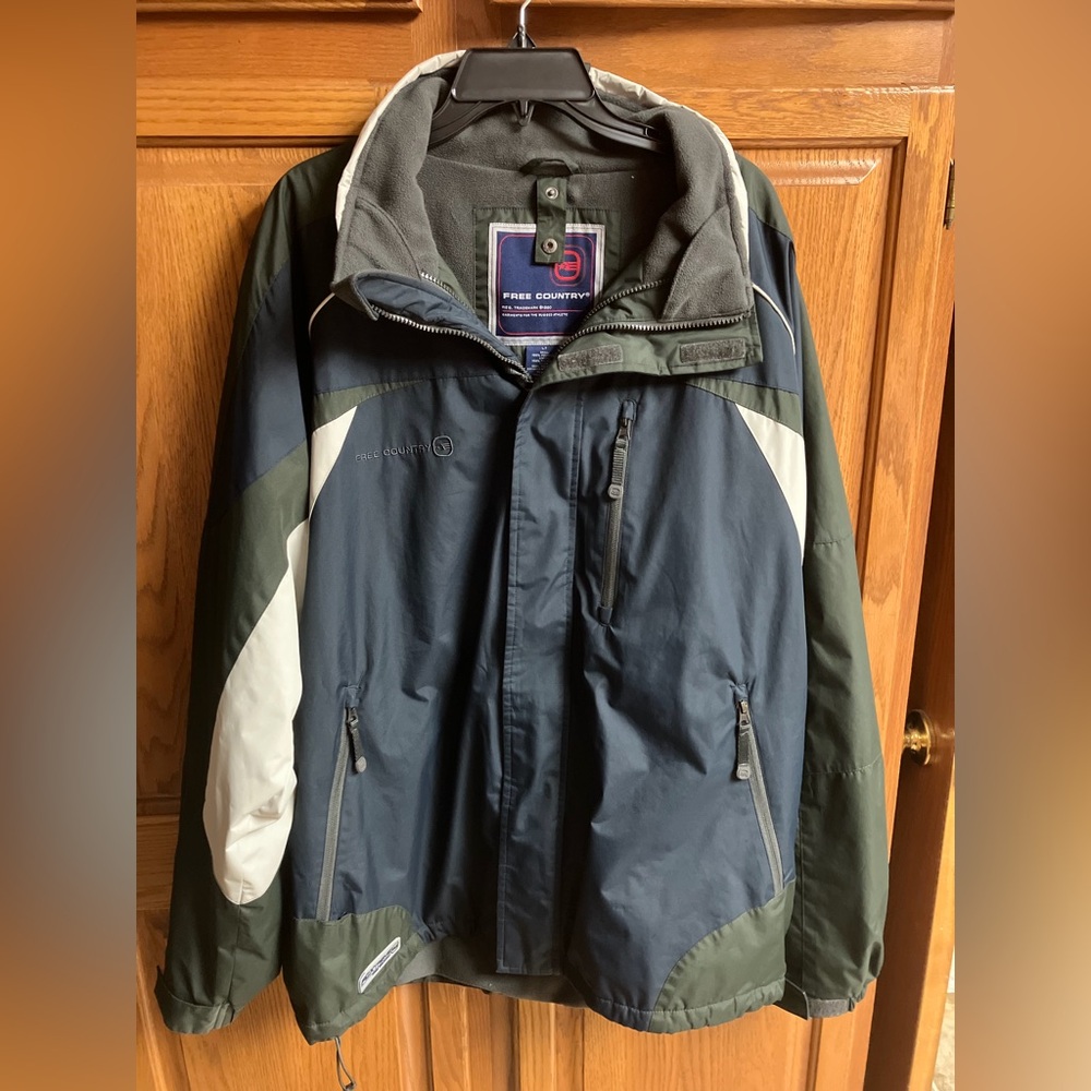 Free Country Men's Blue and Green Performance Jacket